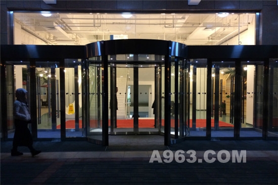 小米新辦公室：簡(jiǎn)約中透著企業(yè)文化