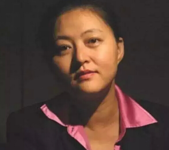 互聯(lián)網(wǎng)沒有中型企業(yè)，你要么做大，要么出局！