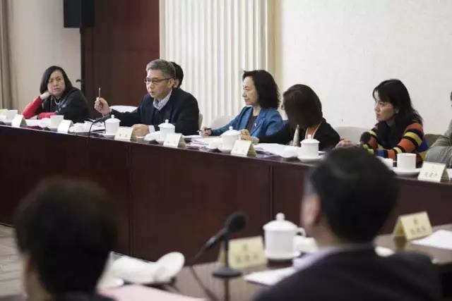 棄核、棄風、棄水、棄光——能源結構調整這事兒委員們有點急