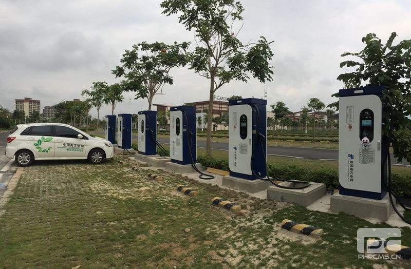 體驗(yàn)海南電動(dòng)汽車(chē)環(huán)島行