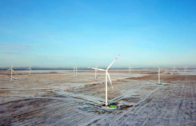 東方風(fēng)電俄羅斯烏里揚(yáng)諾夫斯克項目14臺2.5MW直驅(qū)機(jī)組全部進(jìn)入質(zhì)保