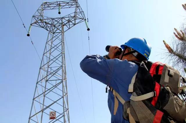 聽說最近輸電線路和鐵塔“火”啦！
