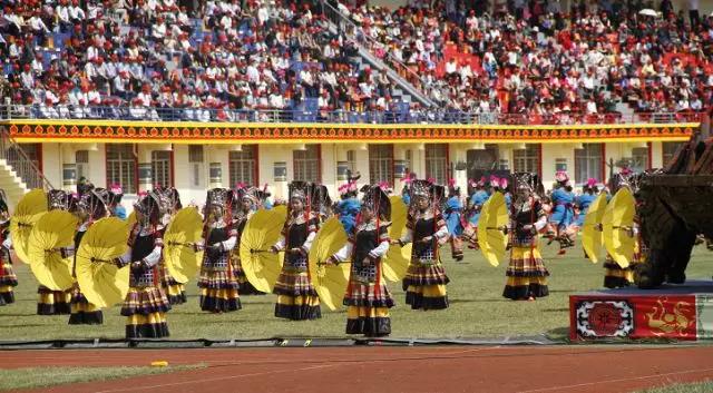 楚雄州慶，跟著小赫茲一起湊熱鬧！