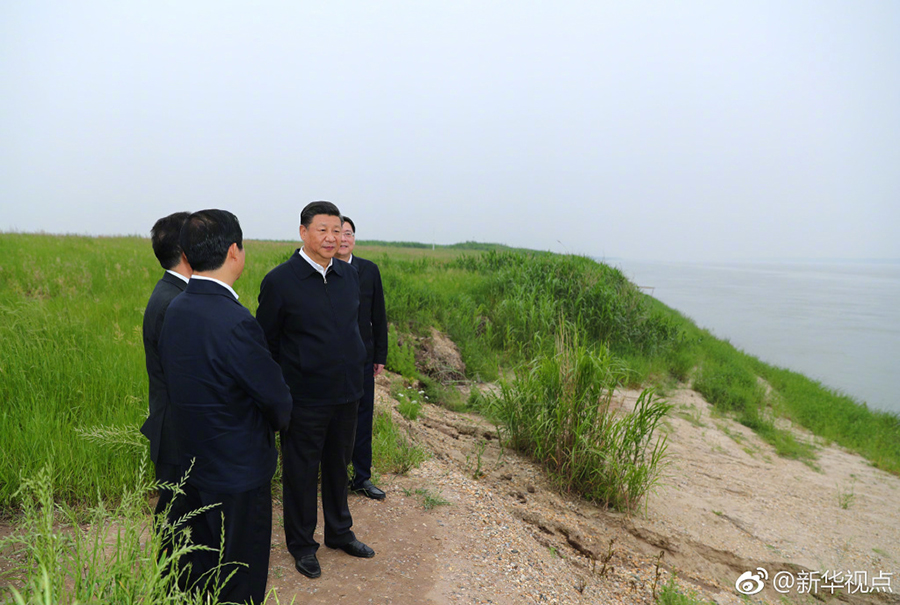 習(xí)近平：長江經(jīng)濟(jì)帶發(fā)展每一步都要穩(wěn)扎穩(wěn)打