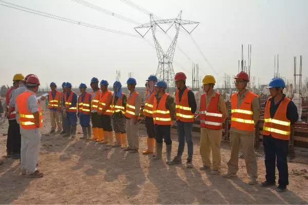 巴鐵缺電怎么辦？中國為它建造世界第二的線路！