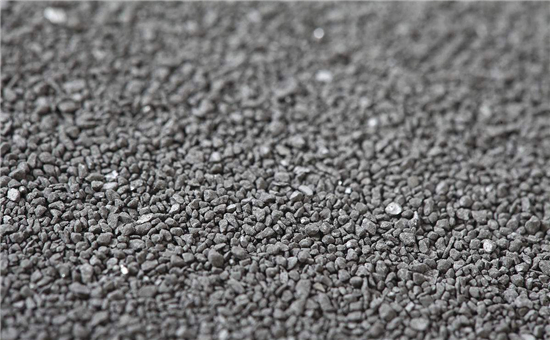 對外依存度較高，動力電池主要上游資源形勢分析