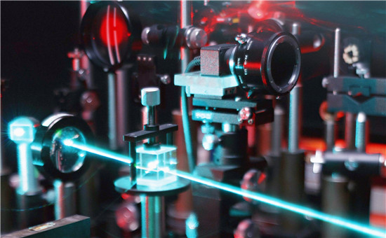 中標(biāo)寧德時(shí)代1.93億項(xiàng)目 大族激光鋰電裝備有多高端？  