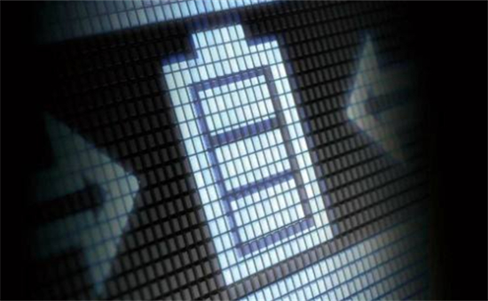 電池技術(shù)看不到突破 通過電動(dòng)車彎道超車是“扯淡”