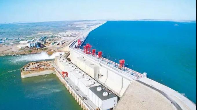 非洲最長大壩  蘇丹麥洛維水電站項目  裝機(jī)容量125萬千瓦，項目主要用于發(fā)電和農(nóng)業(yè)灌溉。